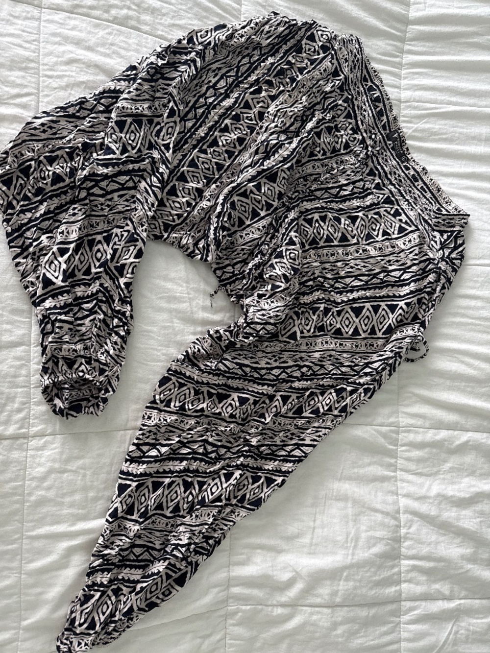 Buddha Pants tribal pattern size Large